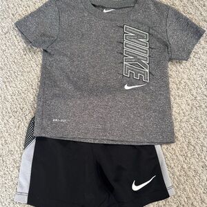 Nike Kids Gray and Black Matching Set